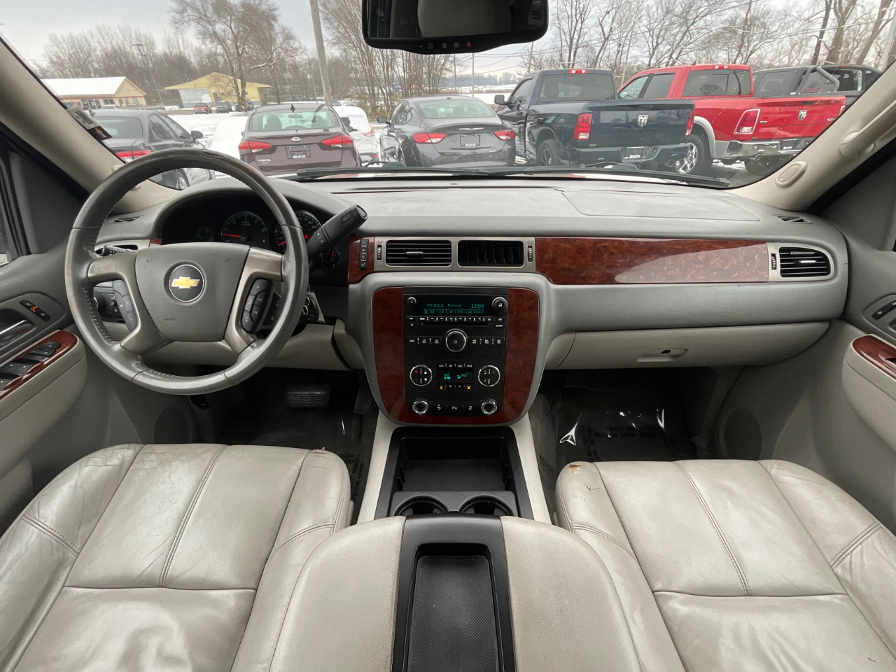 Chevrolet Suburban LTZ 1500 4WD 2013