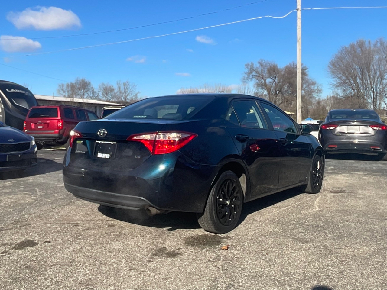 2018 Toyota Corolla XLE XSE photo 2