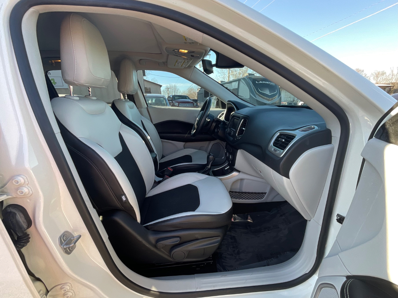 Jeep Compass Latitude FWD 2018