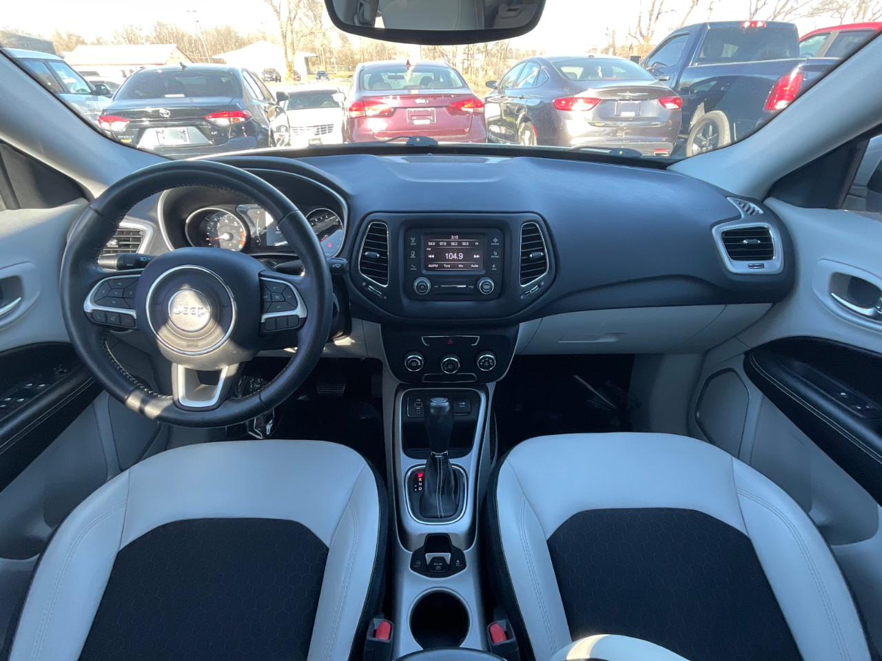 Jeep Compass Latitude FWD 2018