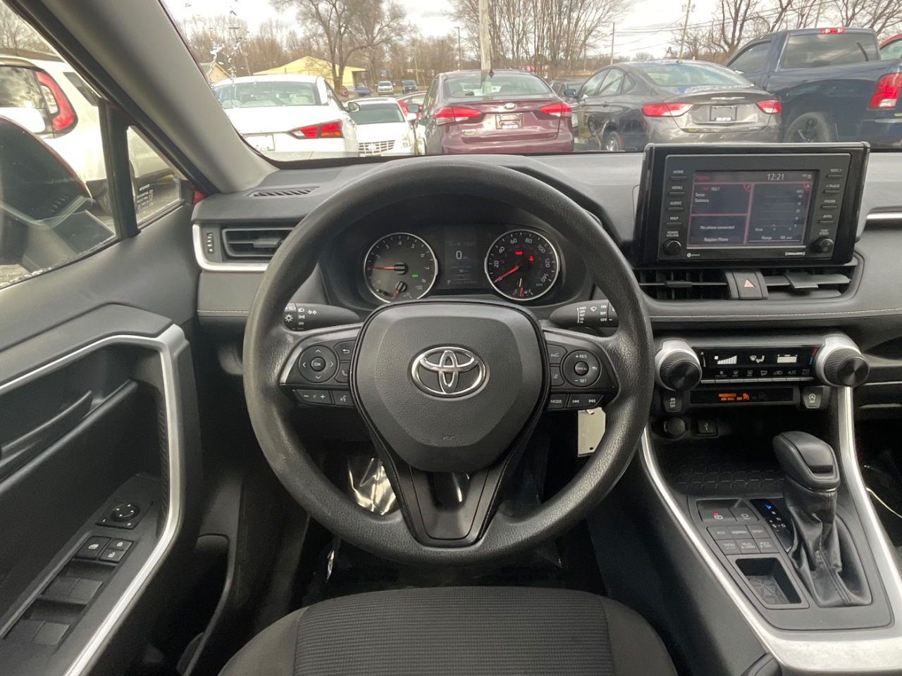 Toyota RAV4 LE AWD 2021