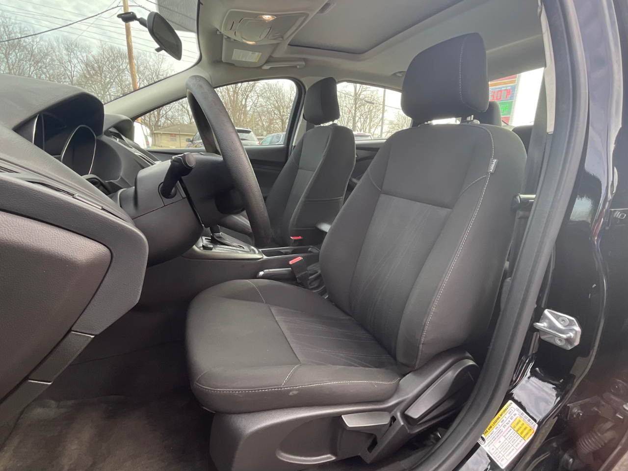 Ford Focus SEL Sedan 2018