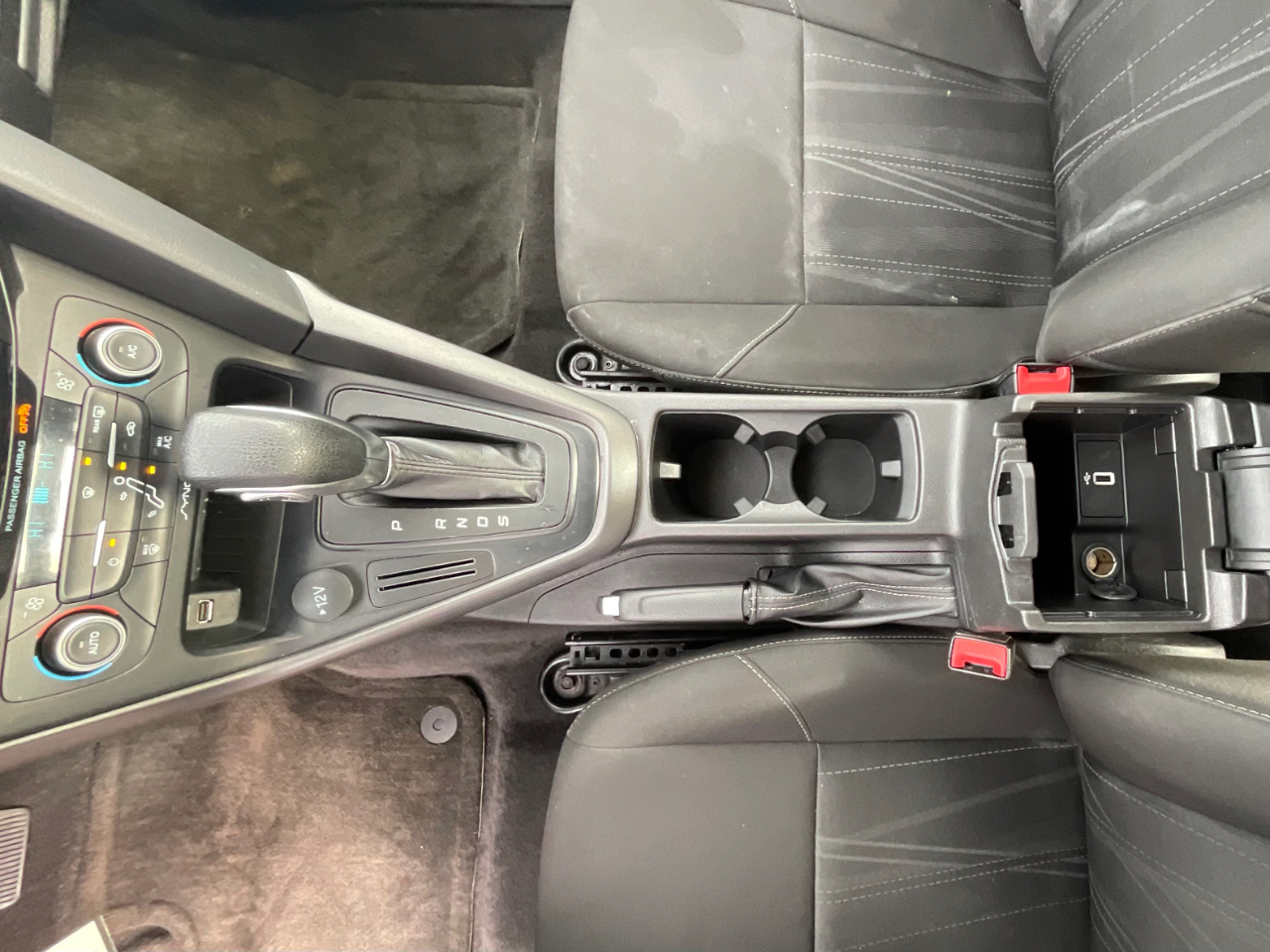 Ford Focus SEL Sedan 2018