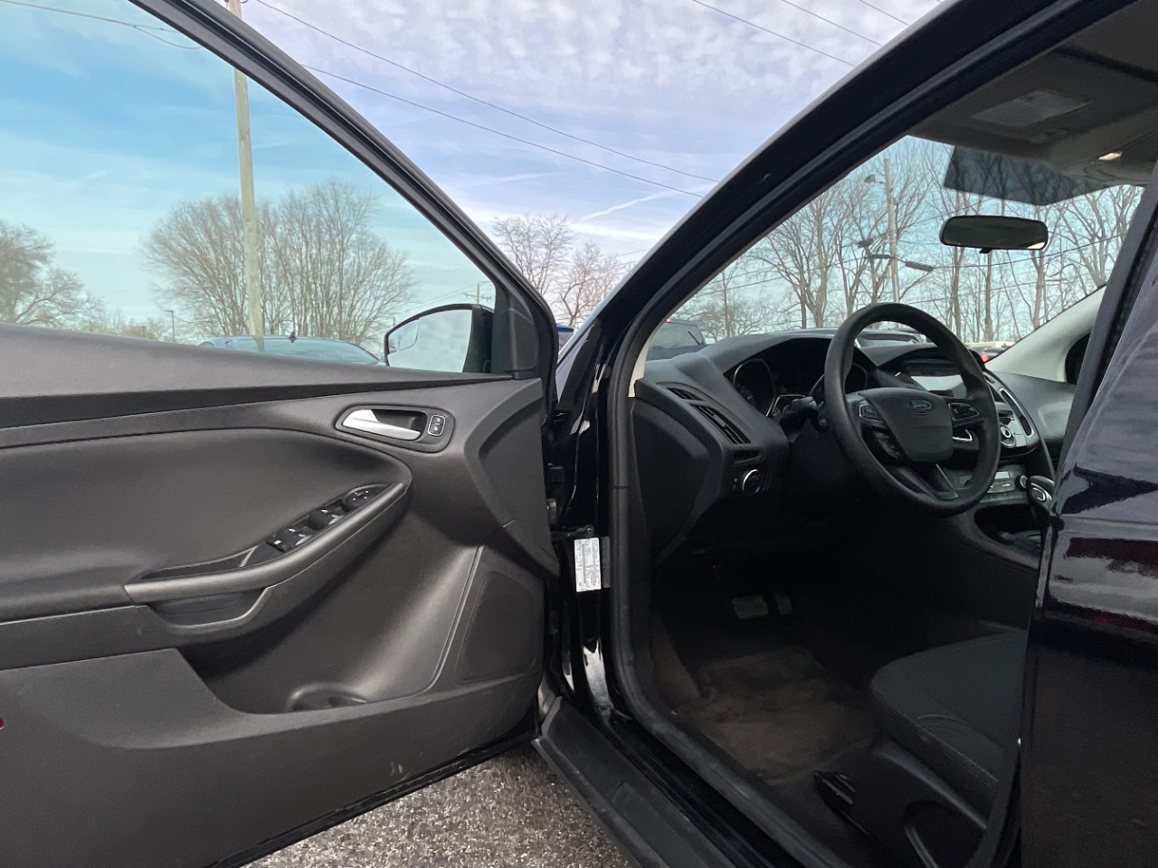 Ford Focus SEL Sedan 2018