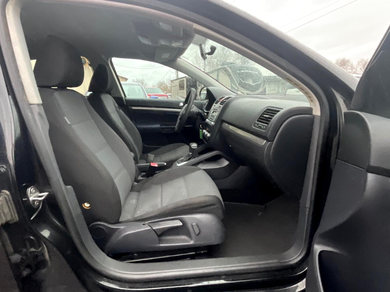 Volkswagen Jetta S PZEV 2010