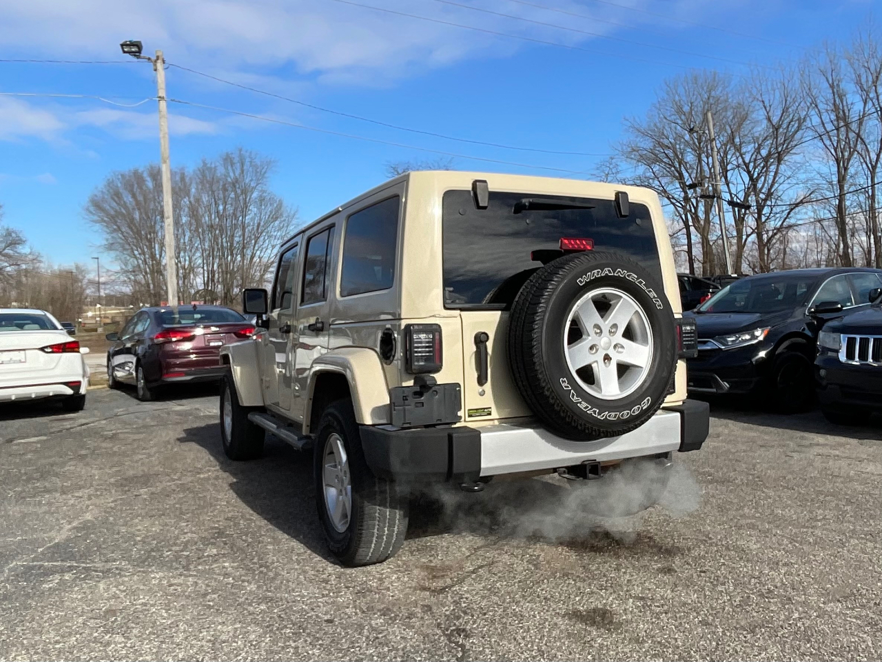 Jeep Wrangler Unlimited Sahara 4WD 2011