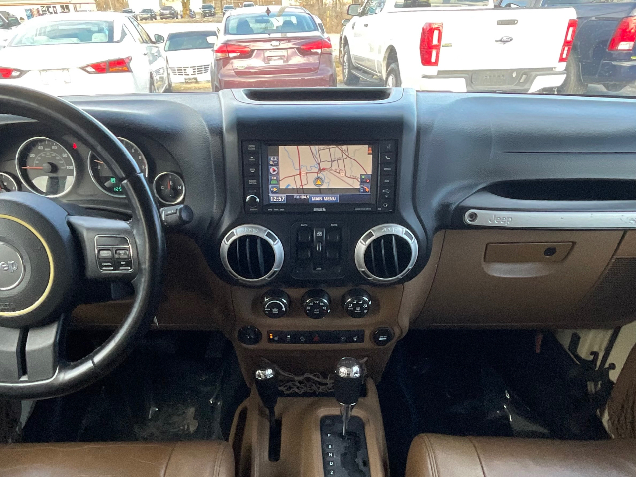 Jeep Wrangler Unlimited Sahara 4WD 2011