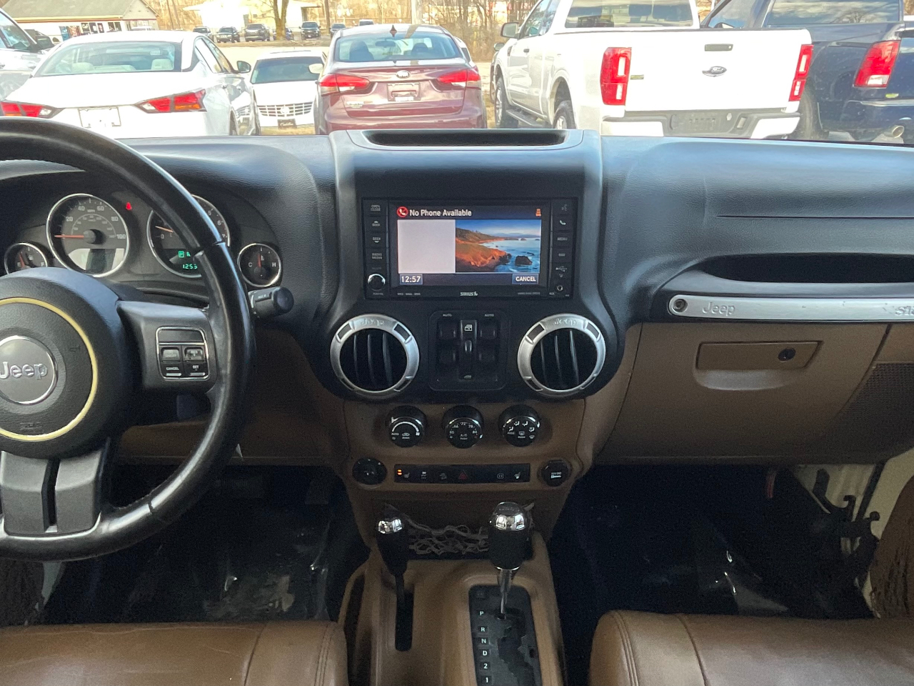 Jeep Wrangler Unlimited Sahara 4WD 2011