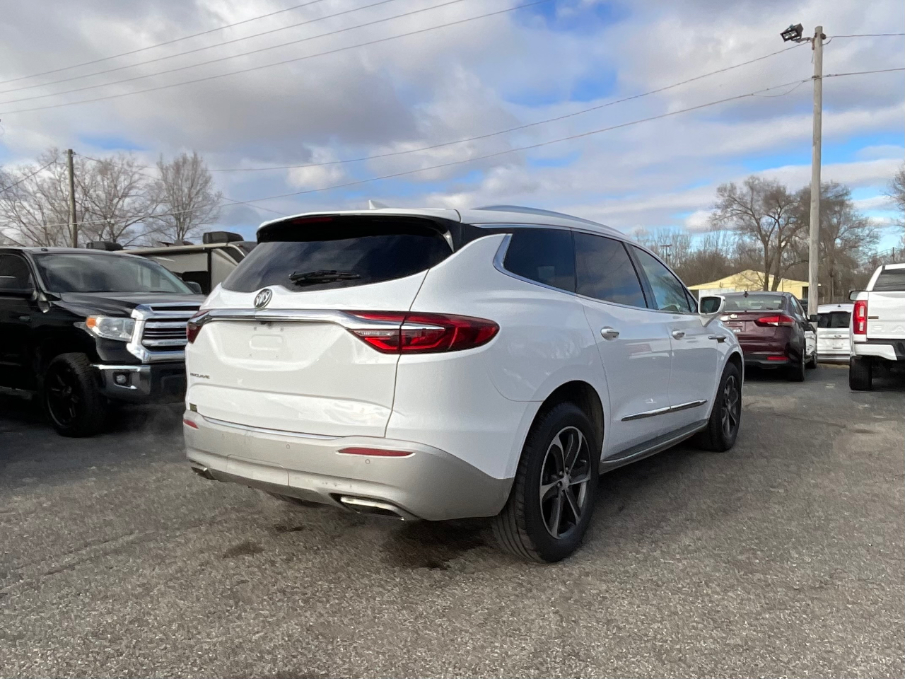 Buick Enclave Essence FWD 2020