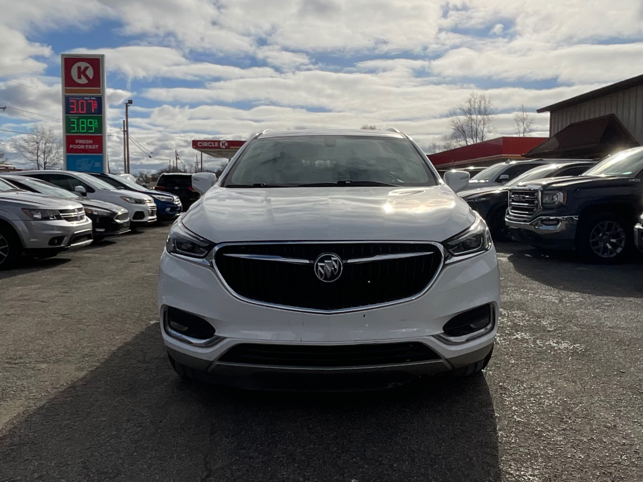 Buick Enclave Essence FWD 2020