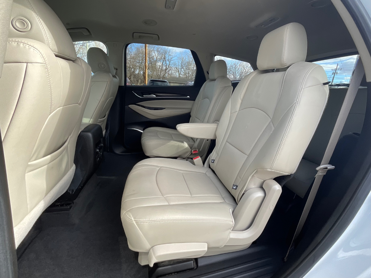 Buick Enclave Essence FWD 2020