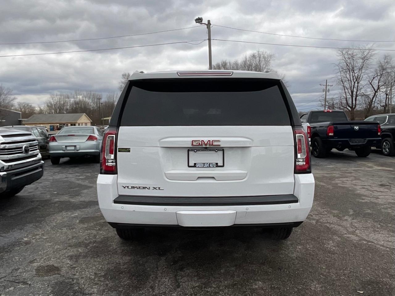 GMC Yukon XL SLT 4WD 2019