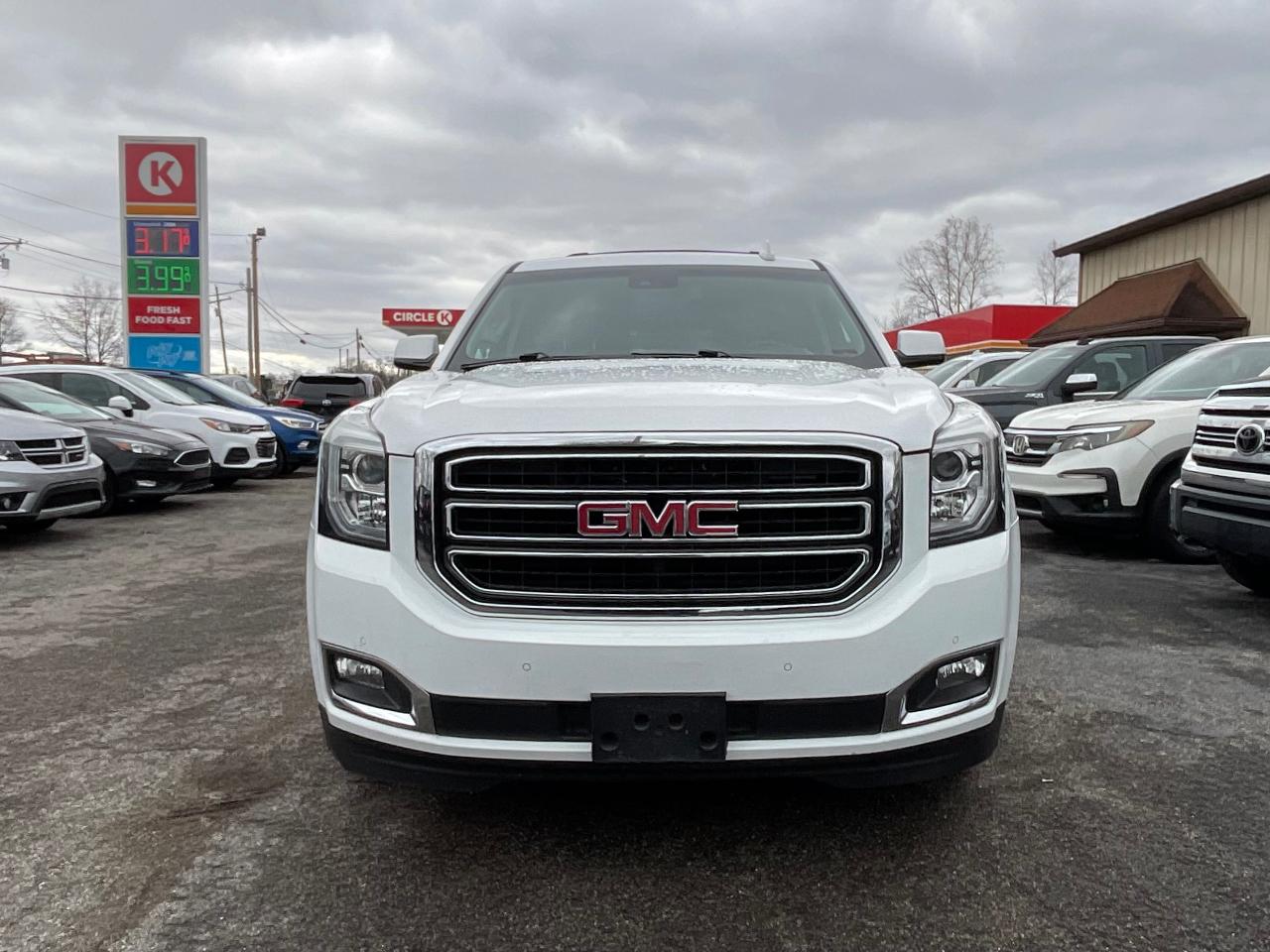 GMC Yukon XL SLT 4WD 2019