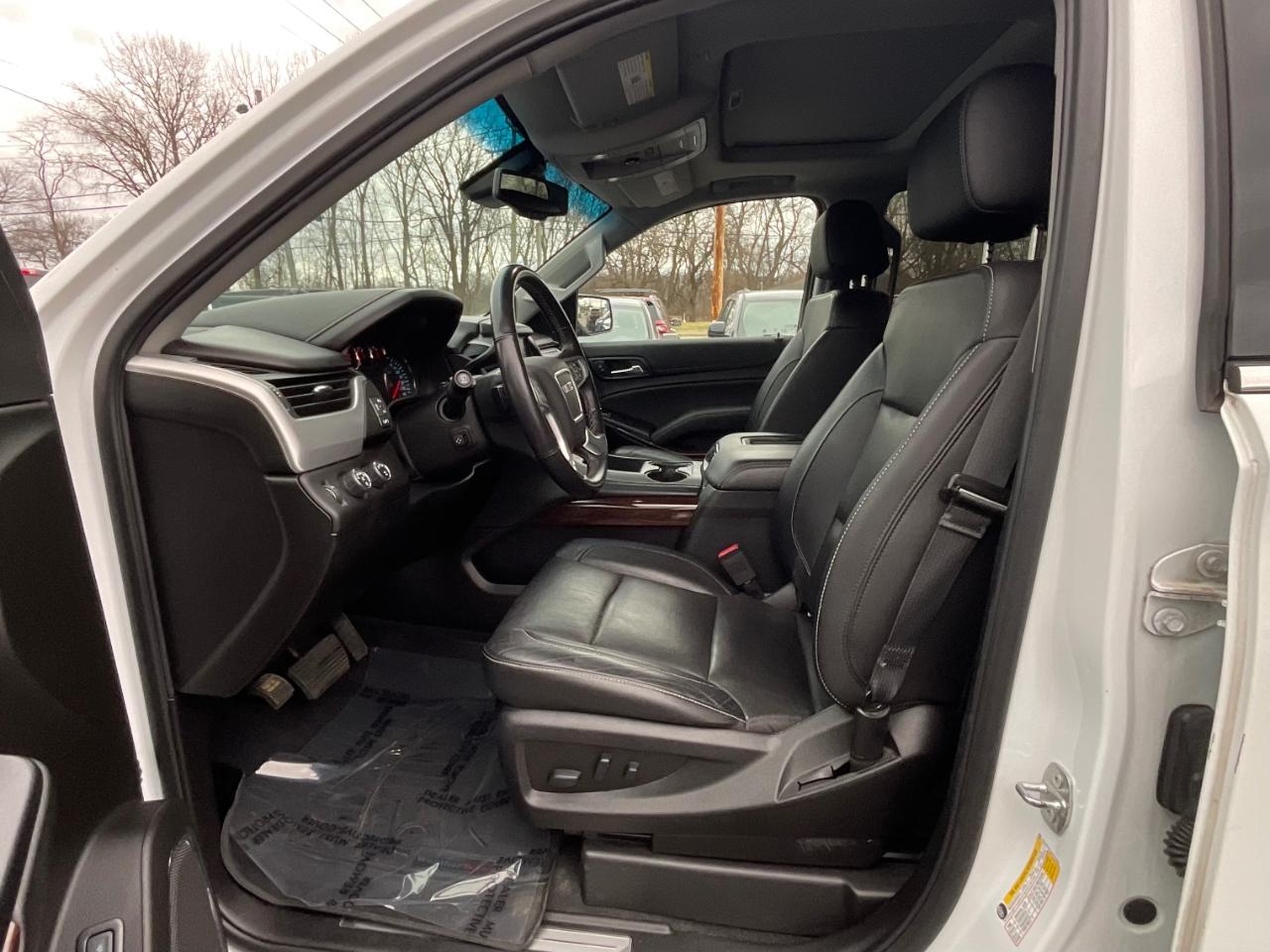 GMC Yukon XL SLT 4WD 2019