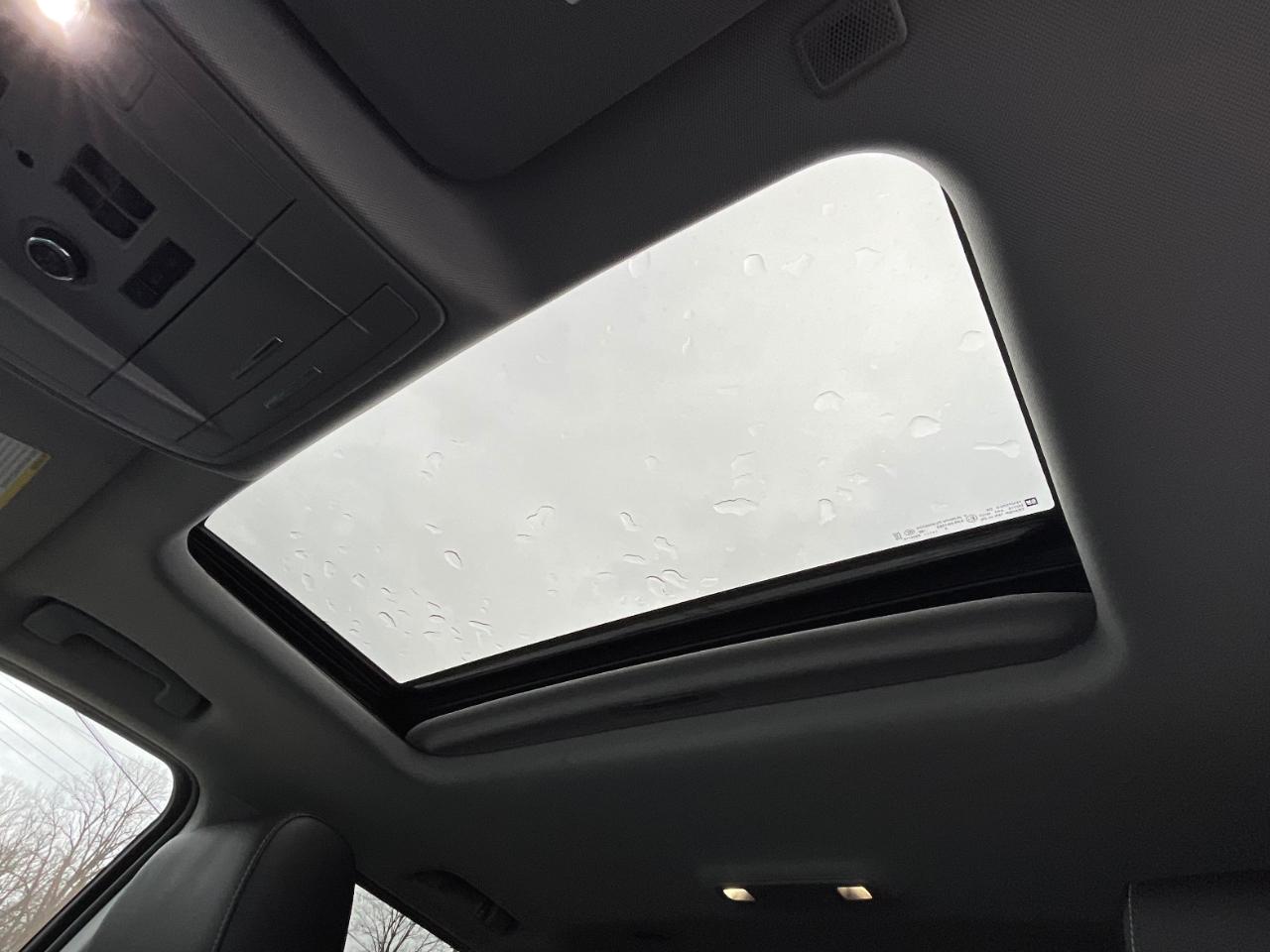 GMC Yukon XL SLT 4WD 2019