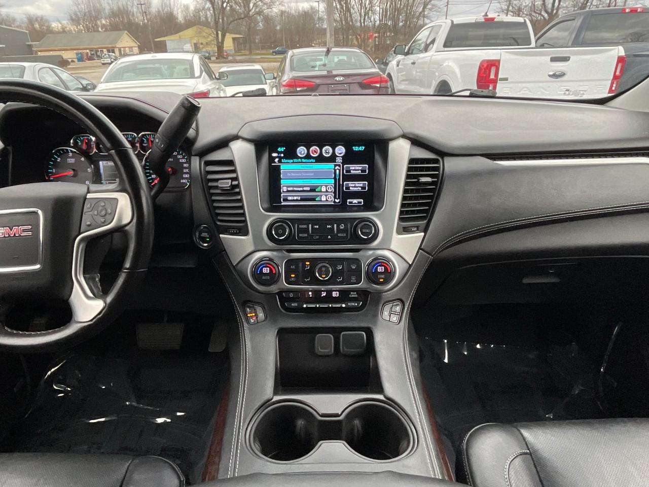 GMC Yukon XL SLT 4WD 2019