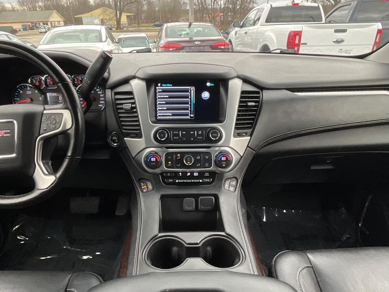 GMC Yukon XL SLT 4WD 2019