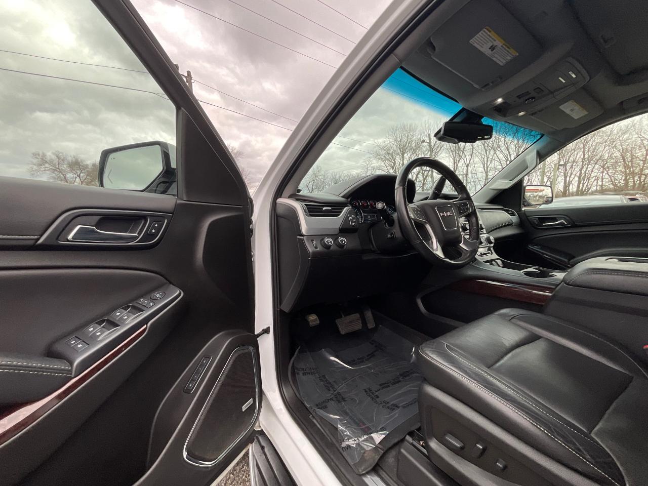 GMC Yukon XL SLT 4WD 2019