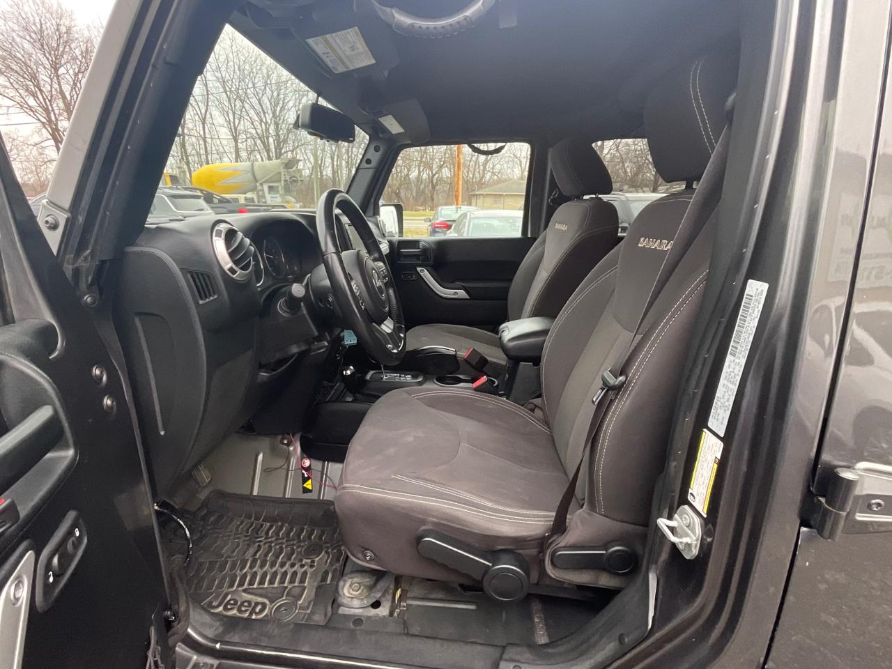 Jeep Wrangler Unlimited Sahara 4WD 2016