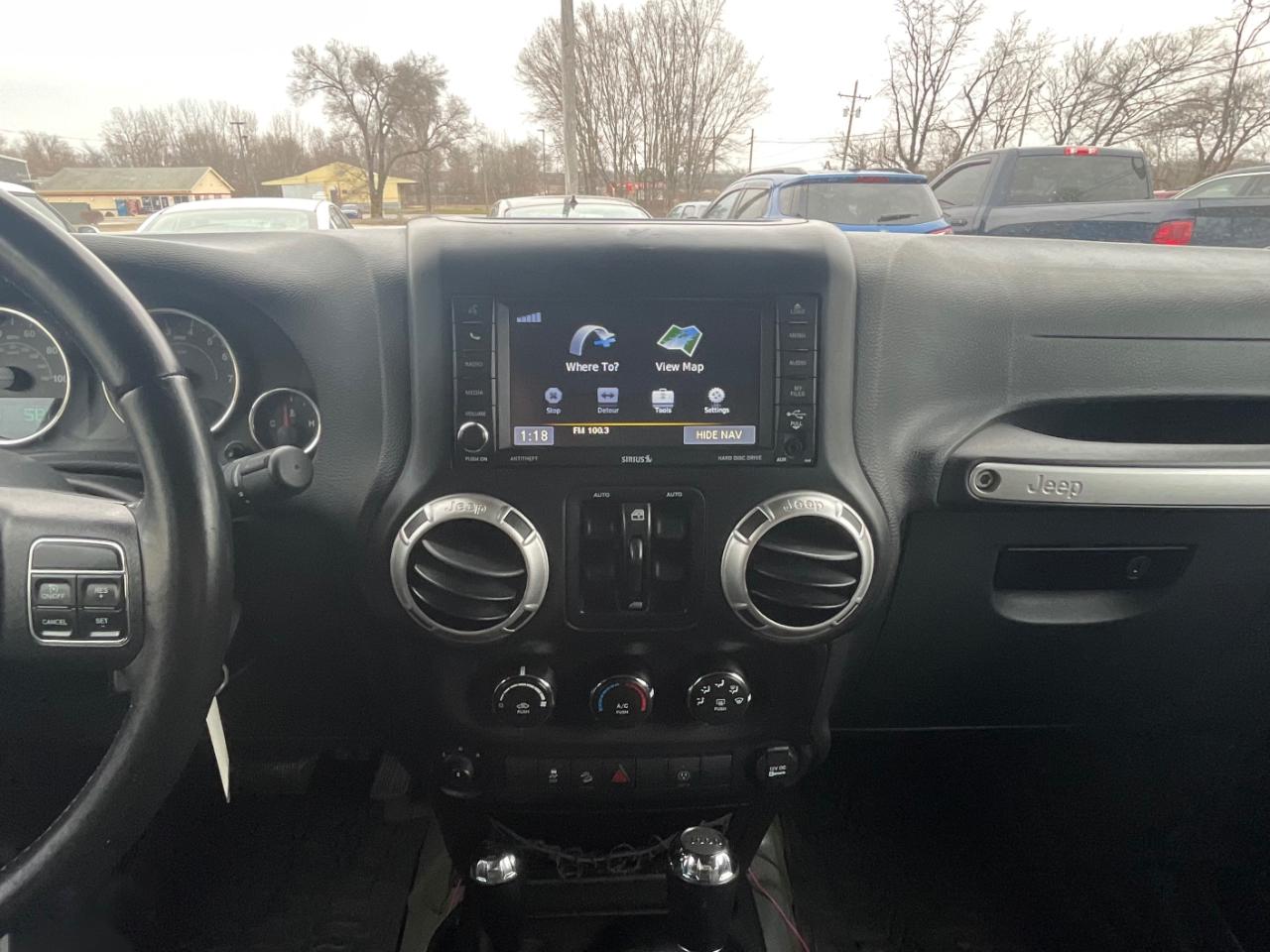 Jeep Wrangler Unlimited Sahara 4WD 2016