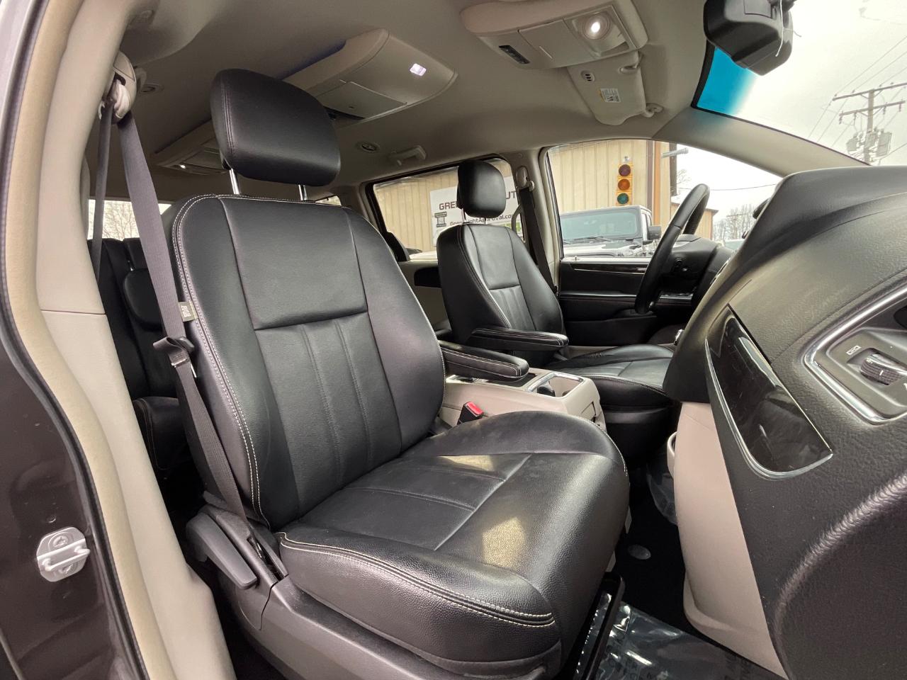 Chrysler Town & Country Touring 2015
