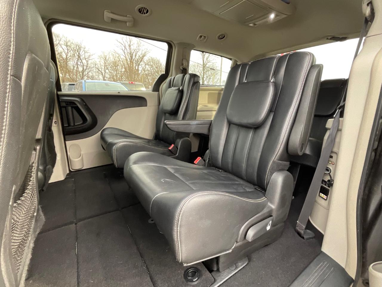 Chrysler Town & Country Touring 2015