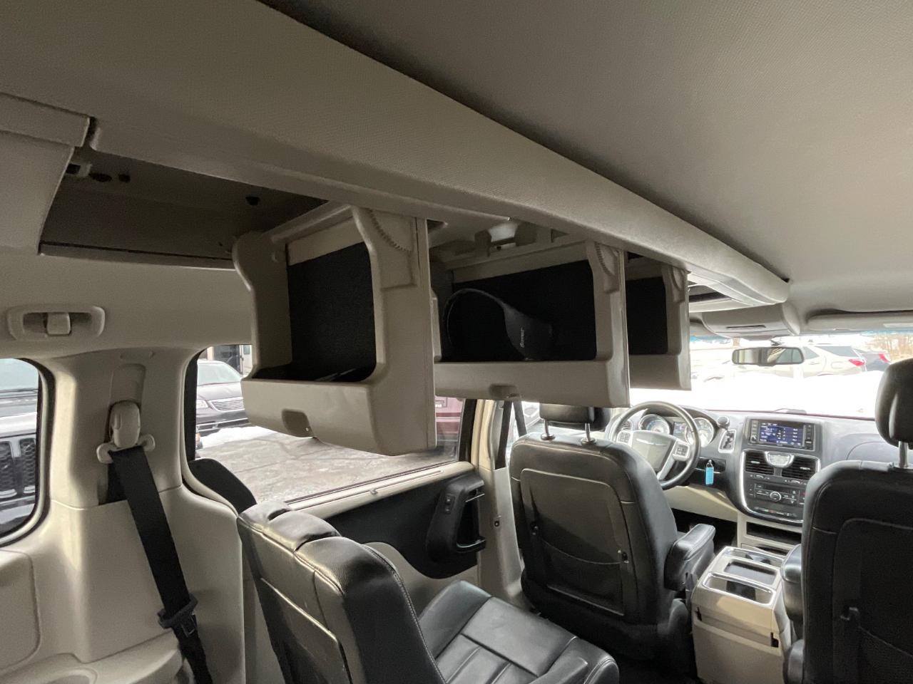 Chrysler Town & Country Touring 2015