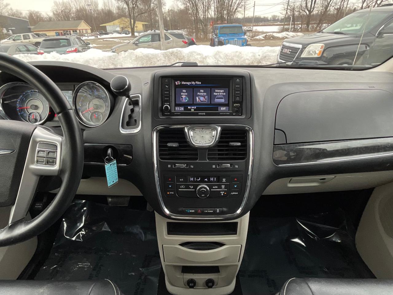 Chrysler Town & Country Touring 2015