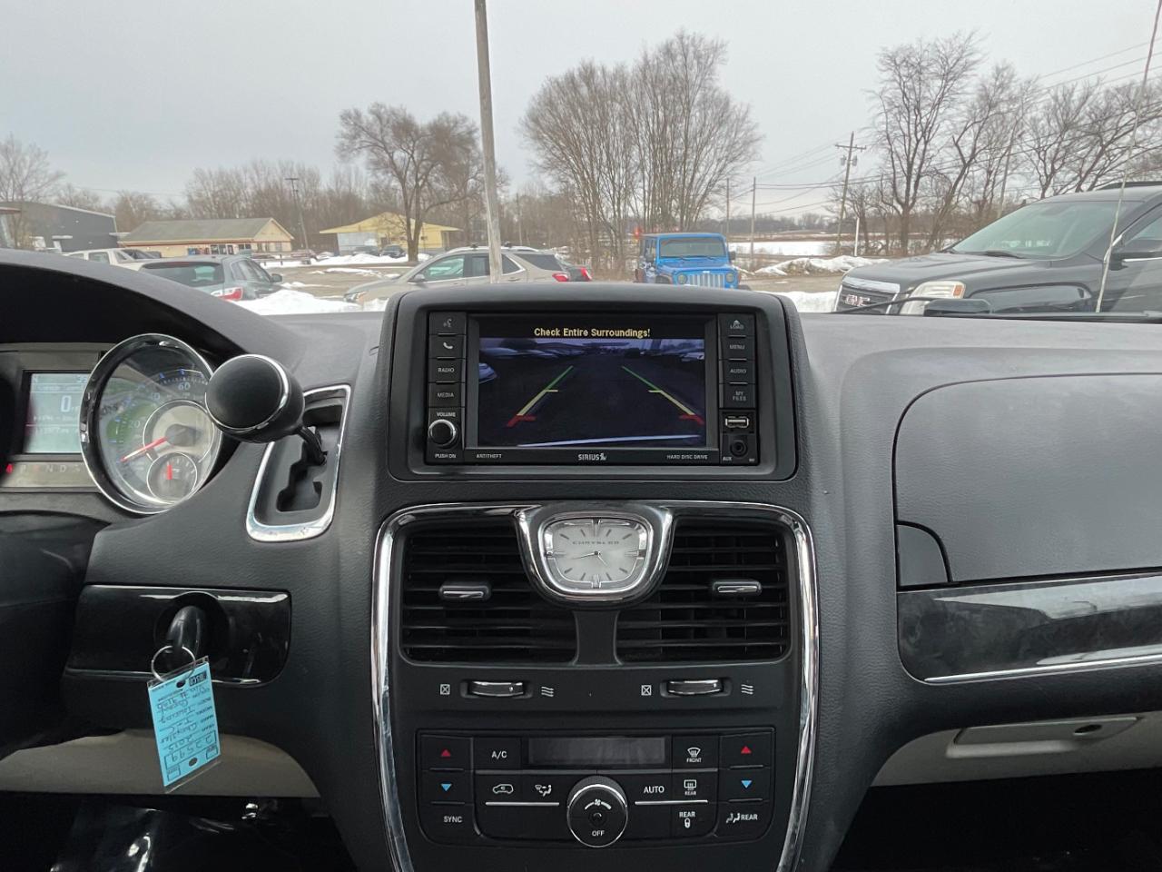 Chrysler Town & Country Touring 2015