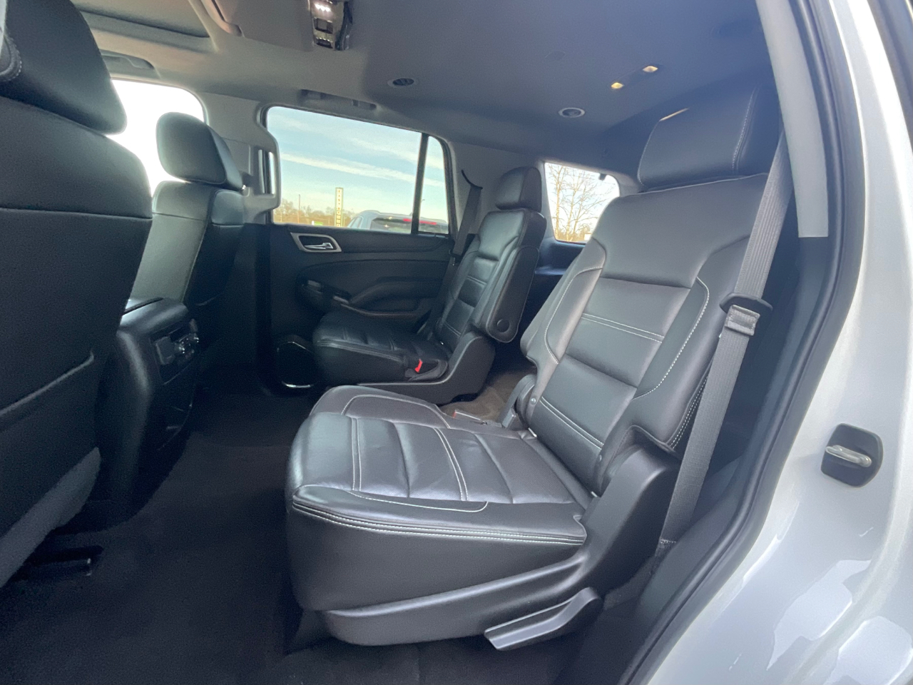 GMC Yukon Denali 4WD 2018