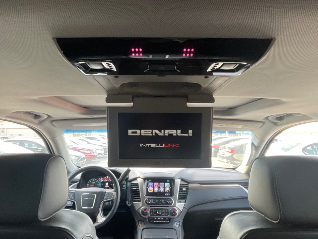 GMC Yukon Denali 4WD 2018