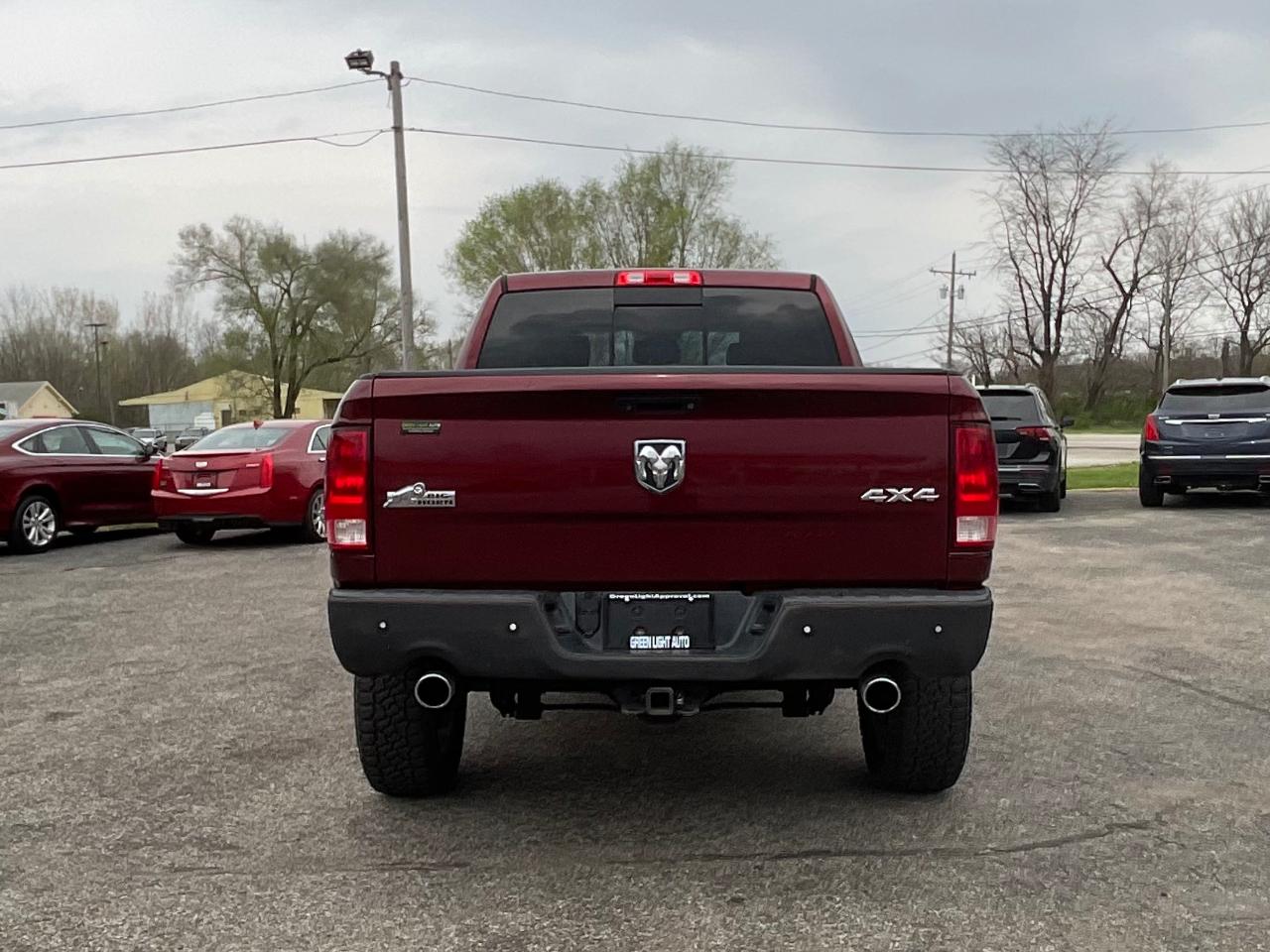 RAM 1500 SLT Crew Cab SWB 4WD 2017