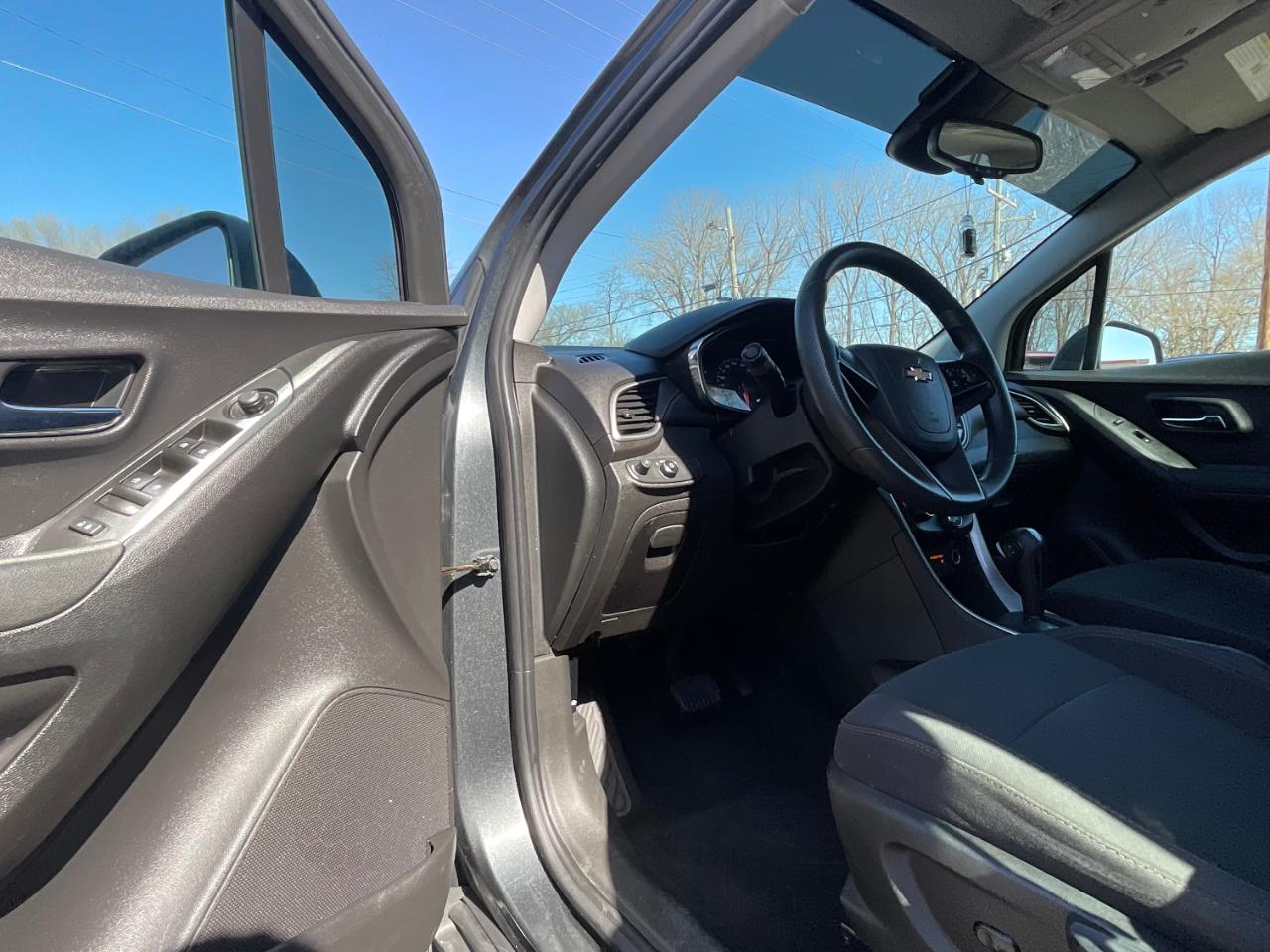 Chevrolet Trax LS FWD 2019