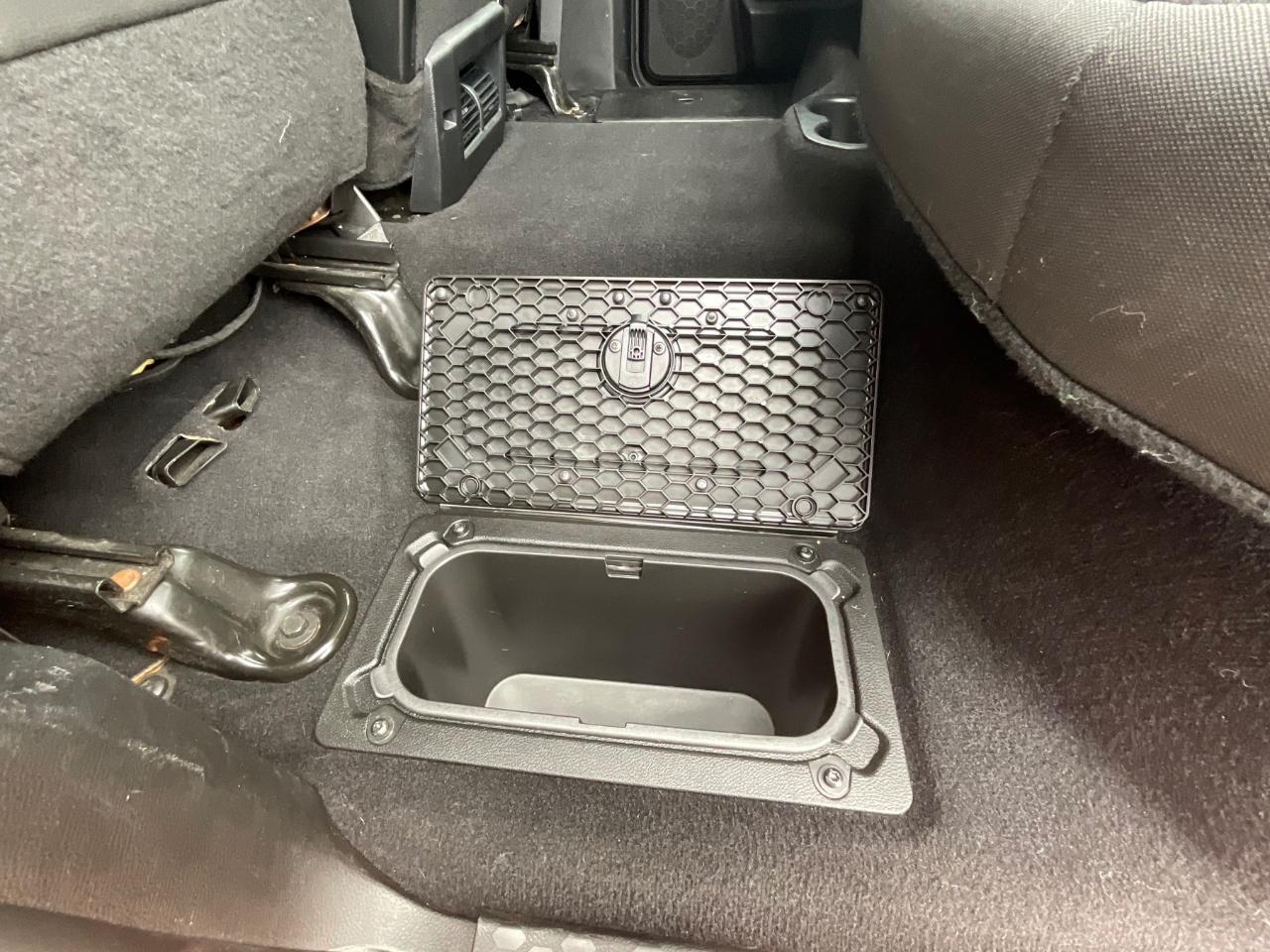 RAM 1500 Classic Tradesman Crew Cab SWB 4WD 2019