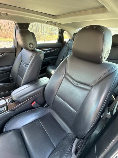 Cadillac XTS 4dr Sdn Luxury Collection FWD 2014