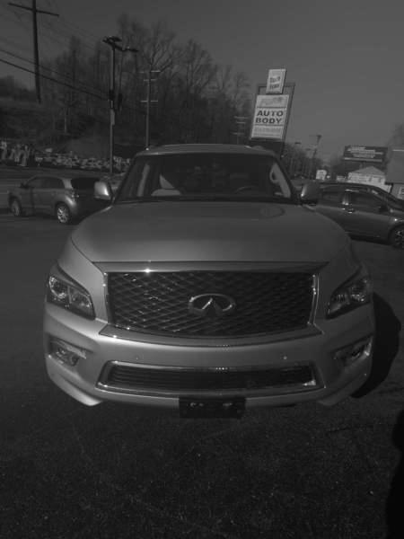 Infiniti QX80 4WD 2017