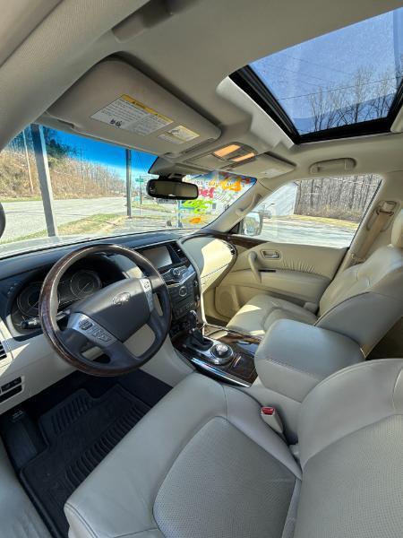 Infiniti QX80 4WD 2017