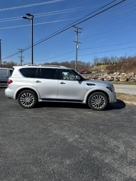 Infiniti QX80 4WD 2017