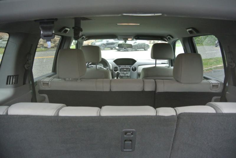 Honda Pilot LX 2WD 5-Spd AT 2013