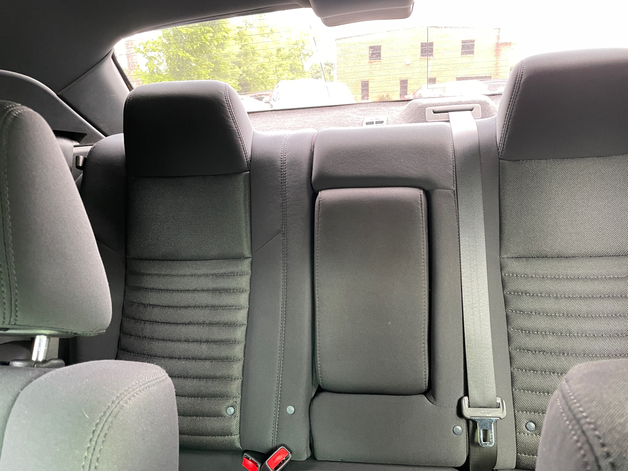 Dodge Challenger 2dr Cpe SXT 2012