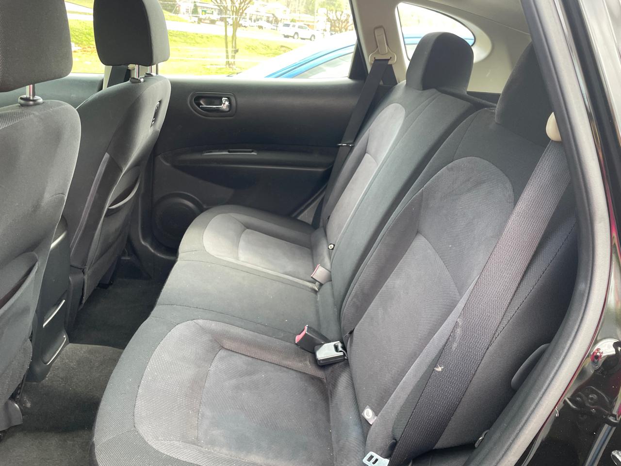 Nissan Rogue FWD 4dr S 2013