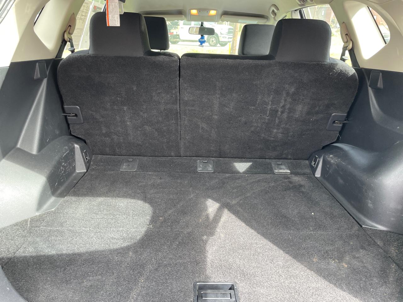 Nissan Rogue FWD 4dr S 2013