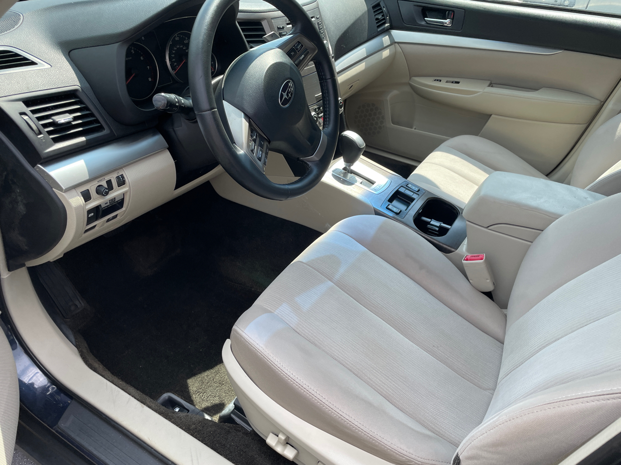 Subaru Outback 4dr Wgn H4 Auto 2.5i Premium 2014 Subaru Outback 4dr Wgn H4 Auto 2.5i Premium 2014