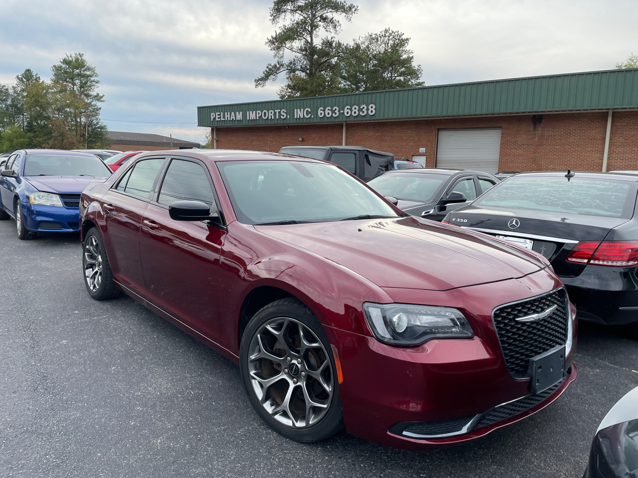 2018 Chrysler 300 Touring Limited photo 2