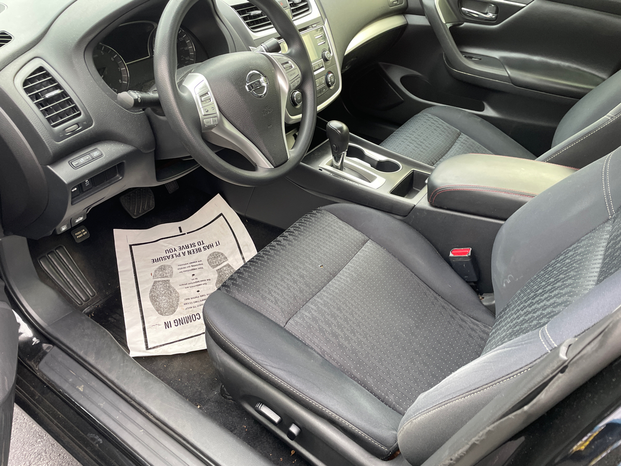 Nissan Altima 2.5 S Sedan 2017 Nissan Altima 2.5 S Sedan 2017