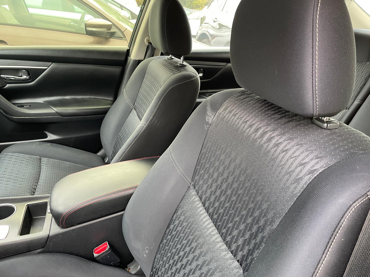 Nissan Altima 2.5 S Sedan 2017 Nissan Altima 2.5 S Sedan 2017