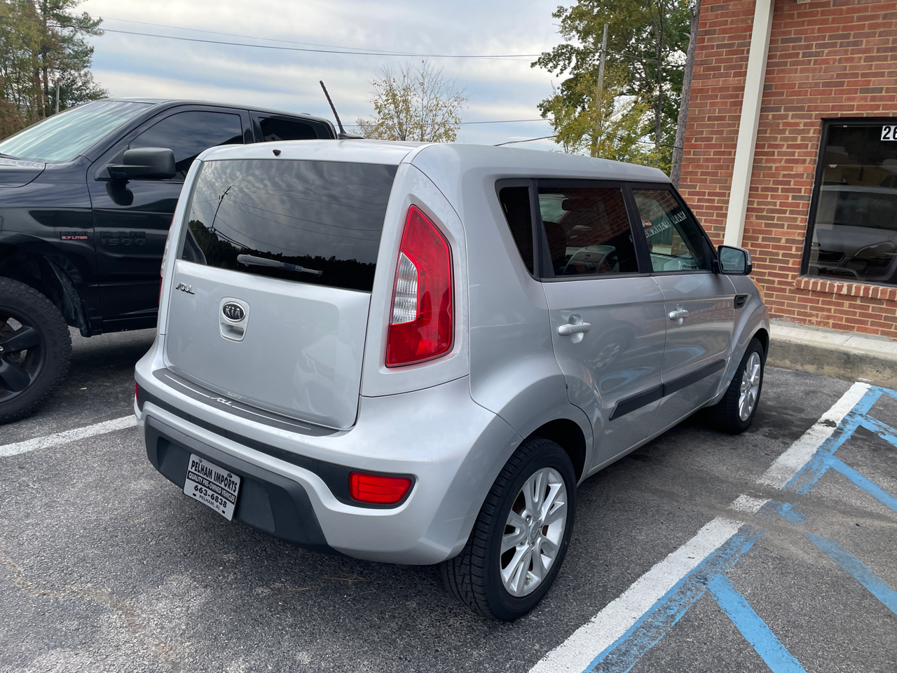 Kia Soul 5dr Wgn Auto + 2012 Kia Soul 5dr Wgn Auto + 2012