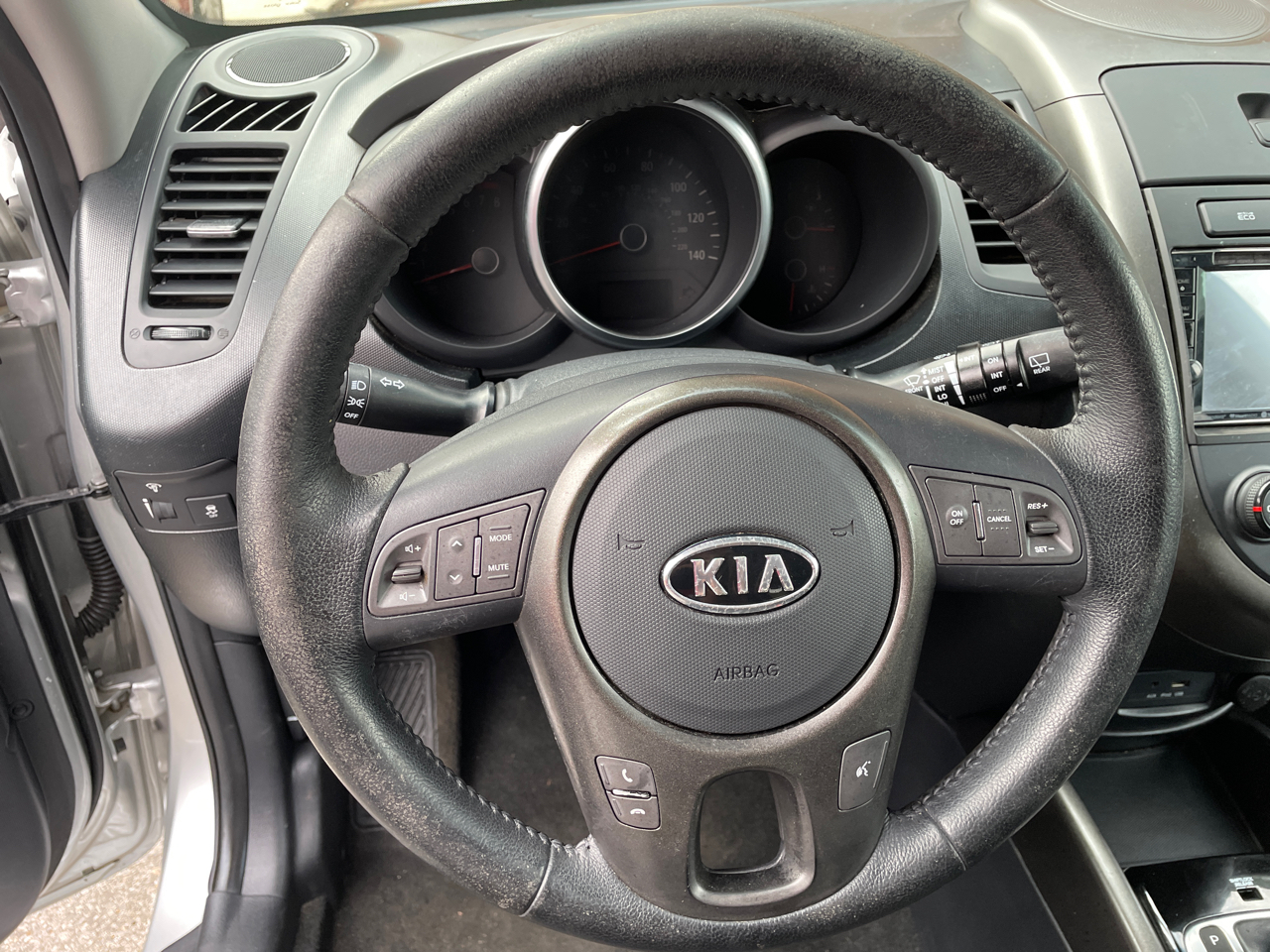 Kia Soul 5dr Wgn Auto + 2012 Kia Soul 5dr Wgn Auto + 2012