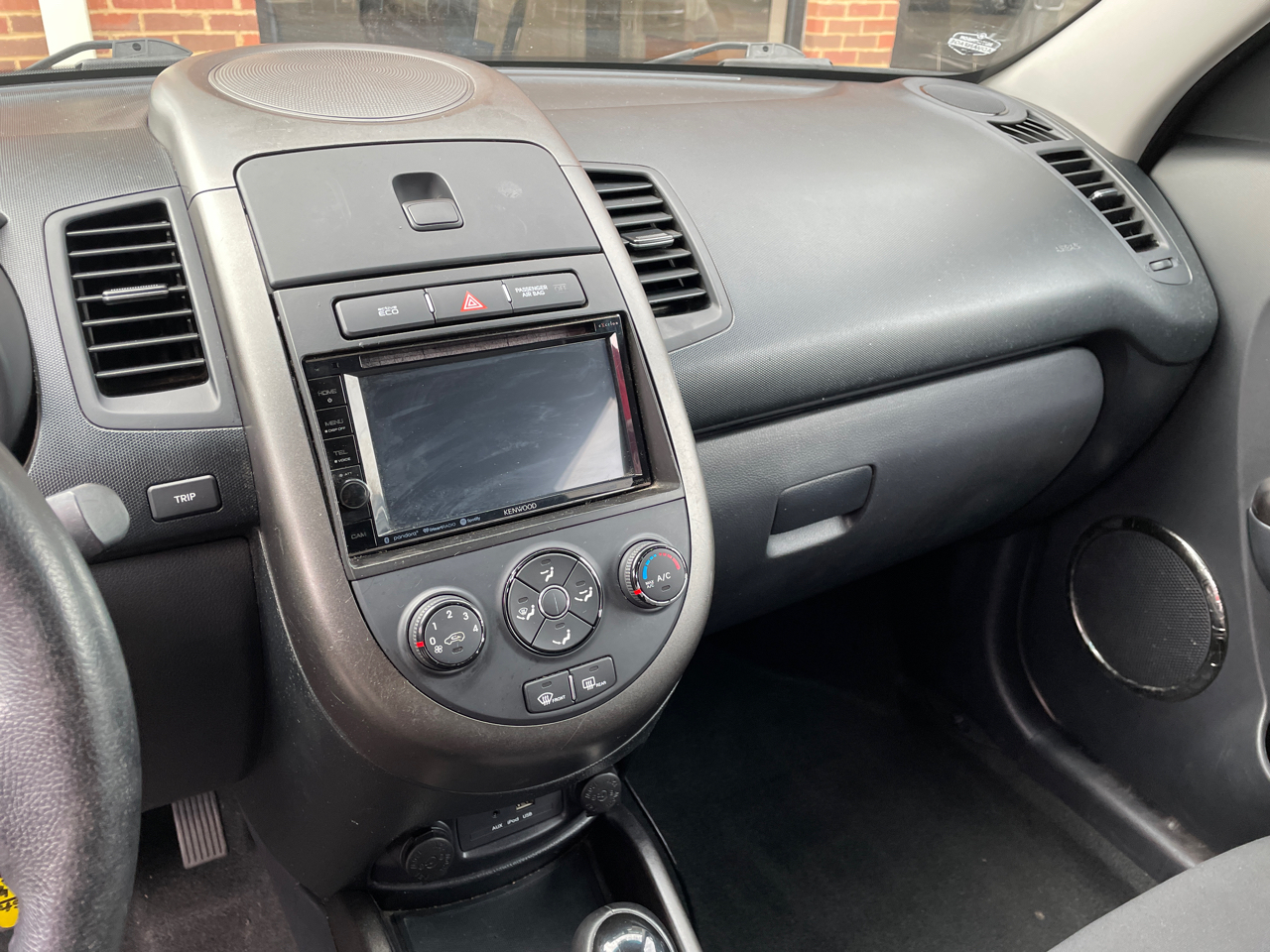 Kia Soul 5dr Wgn Auto + 2012 Kia Soul 5dr Wgn Auto + 2012