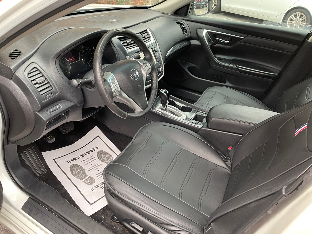 Nissan Altima 4dr Sdn I4 2.5 SL 2016 Nissan Altima 4dr Sdn I4 2.5 SL 2016